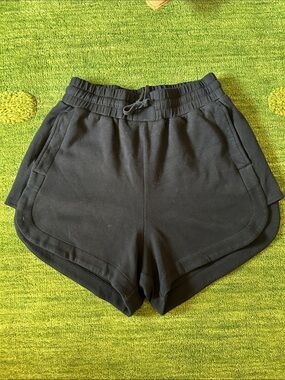 Varley Keely High Rise Short Small